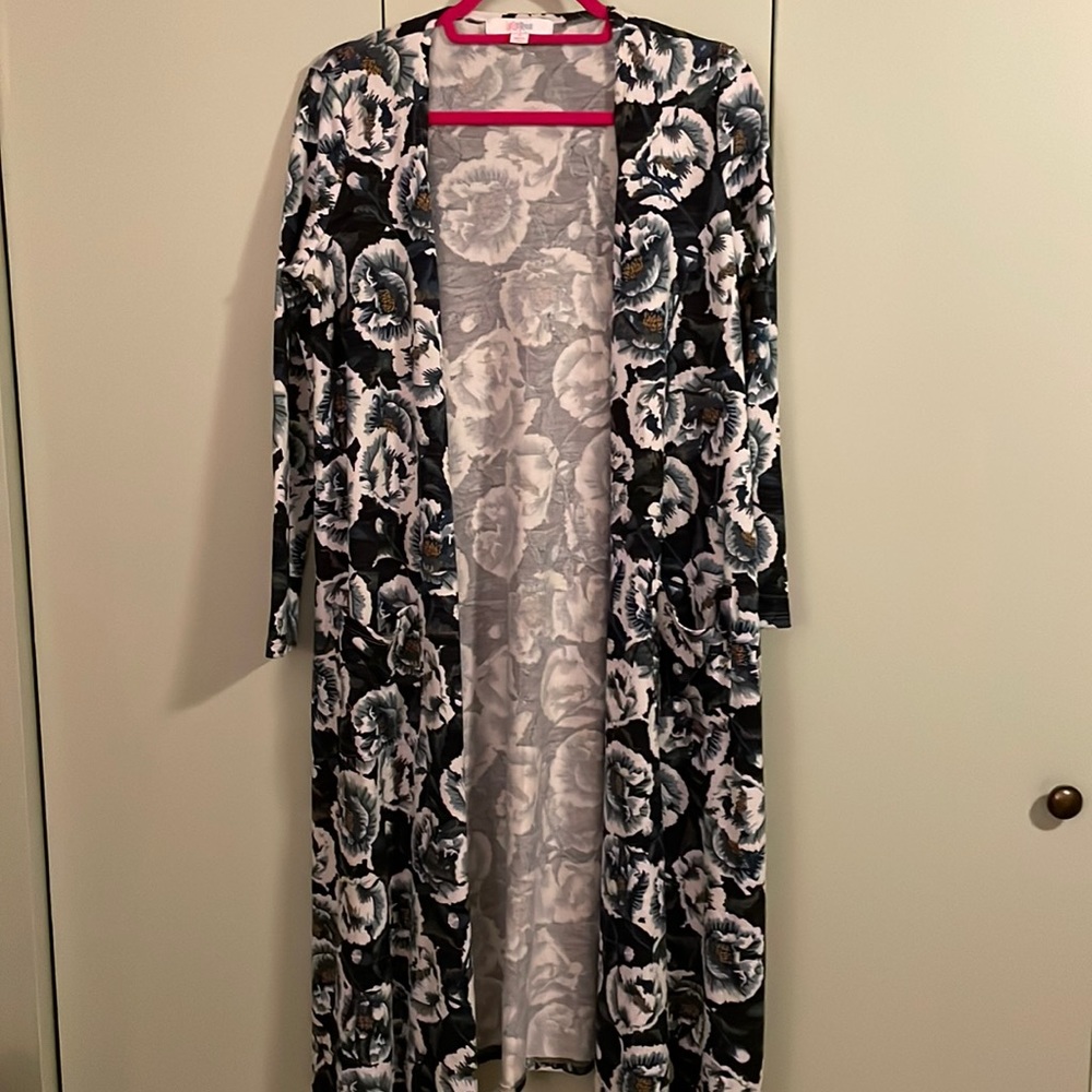 LulaRoe Sarah Cardigan